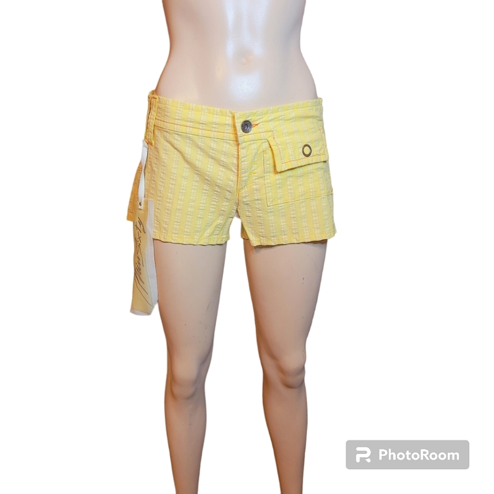 NWT Vintage Y2K Euro Miss Sixty Shorts Hot Pants Striped Yellow 28